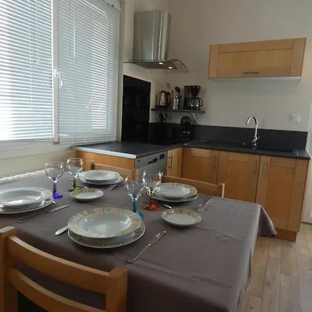 Hébergement de vacances Maison De Spacieuse, Proche Forêt, 5 Pers., Terrasse&parking, - Fr-1-540-280 Notre-Dame-de-Monts