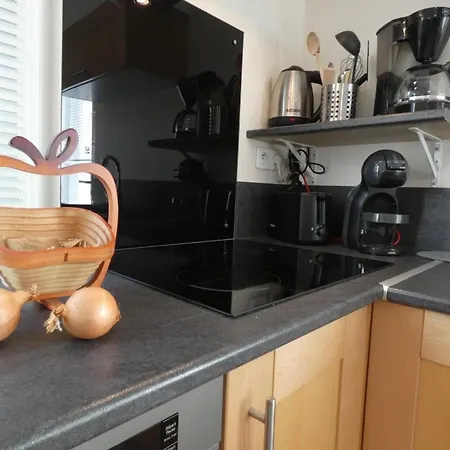 Hébergement de vacances Maison De Spacieuse, Proche Forêt, 5 Pers., Terrasse&parking, - Fr-1-540-280 *